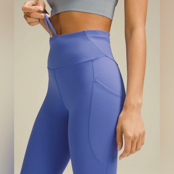 SOLD! NWT LULULEMON FAST AND FREE HR LEGGINGS WITH POCKETS | WILD INDIGO - Picture 5 of 12